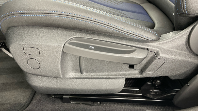 BMW 2 Series 218i [136] M Sport 4dr Petrol Saloon